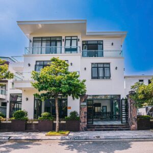 LAKE VIEW VILLA BT43-03
